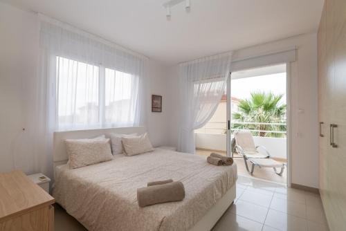 Айя-Напа: Nissi 3 View Holiday 2 Bedroom Apartment