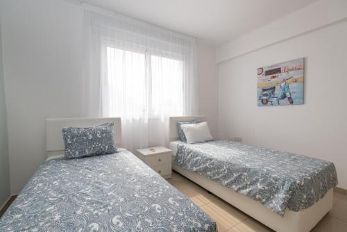 Айя-Напа: Nissi 3 View Holiday 2 Bedroom Apartment