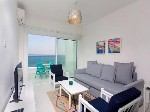 Агиос Тихонас: Flat 1 Bedroom 2 Bathrooms Agios Tychon