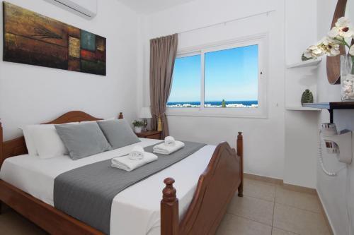 Протарас: Holiday Home 2 Bedrooms 1 Bathroom Protaras