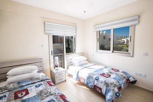Протарас: How to Rent Your Own Private Luxury Holiday Villa in Protaras for Less than Basic Hotel, Protaras Villa 1255