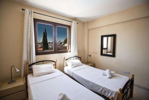 Айя-Напа: Picture Relaxing in Your Holiday Apartment in Ayia Napa Reading Your Favourite Book, Ayia Napa Apartment 1280