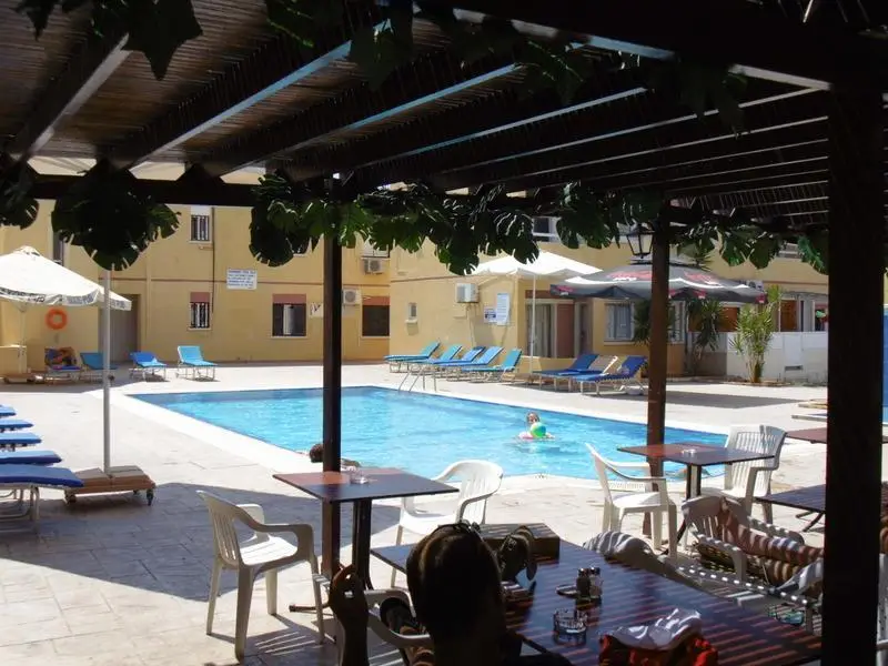 Айя-Напа: Nick's Hotel Apartments