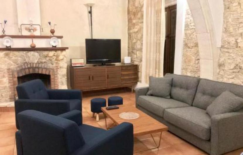 Лофу: Guest House 2 Bedrooms 1 Bathroom Lofou