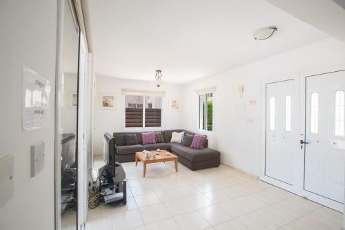 Протарас: Holiday Home 3 Bedrooms 1 Bathroom - Pernera
