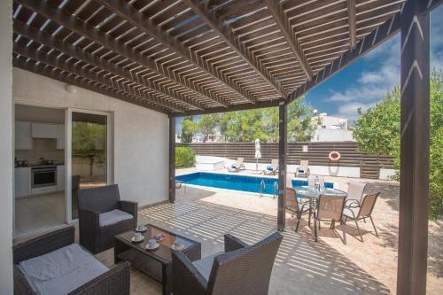 Протарас: Holiday Home 3 Bedrooms 1 Bathroom - Pernera