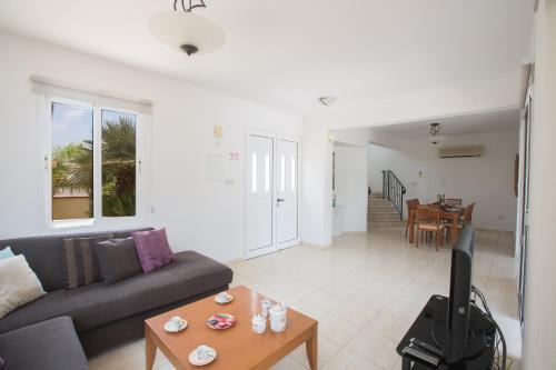 Протарас: Holiday Home 3 Bedrooms 1 Bathroom - Pernera