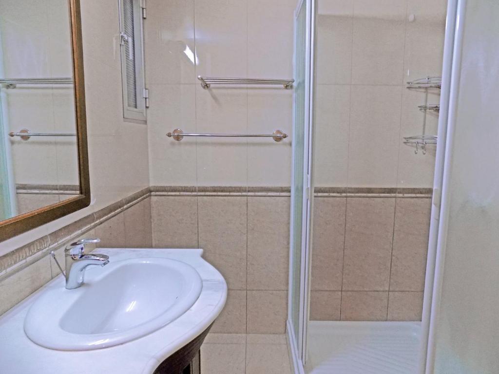 Лимассол: 3b Seafront Retro apt - Olympic beach