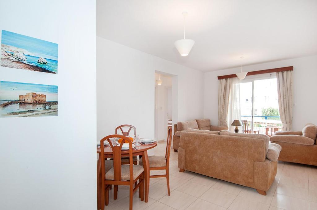 Пафос: Oliva Faros Suite