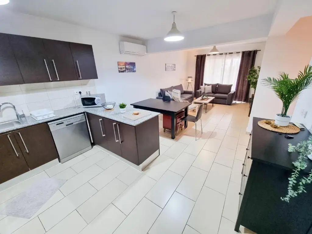 Терсефану: Light House Apartment