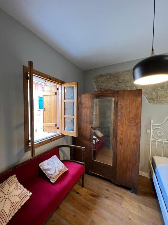 Какопетрия: Eftis - Renovated Traditional House