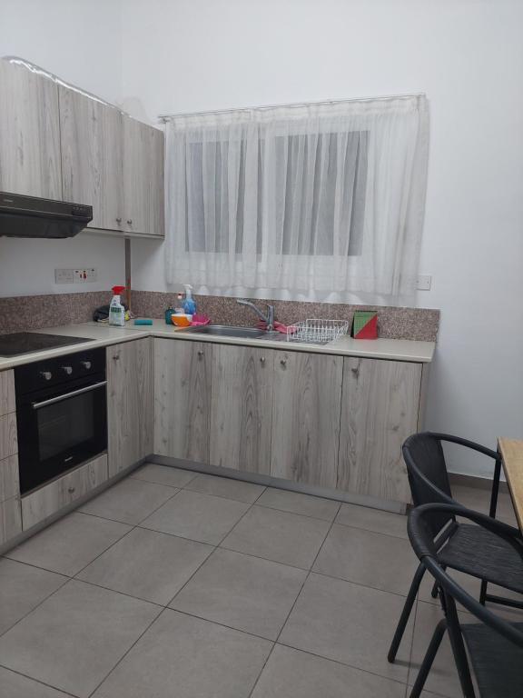 Лимассол: White house 3 bedroom City Center