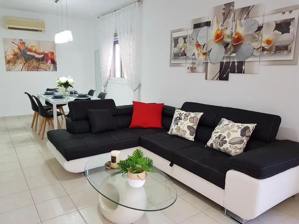 Пафос: Paradise Gardens IV 2 Bd Amazing Apartment