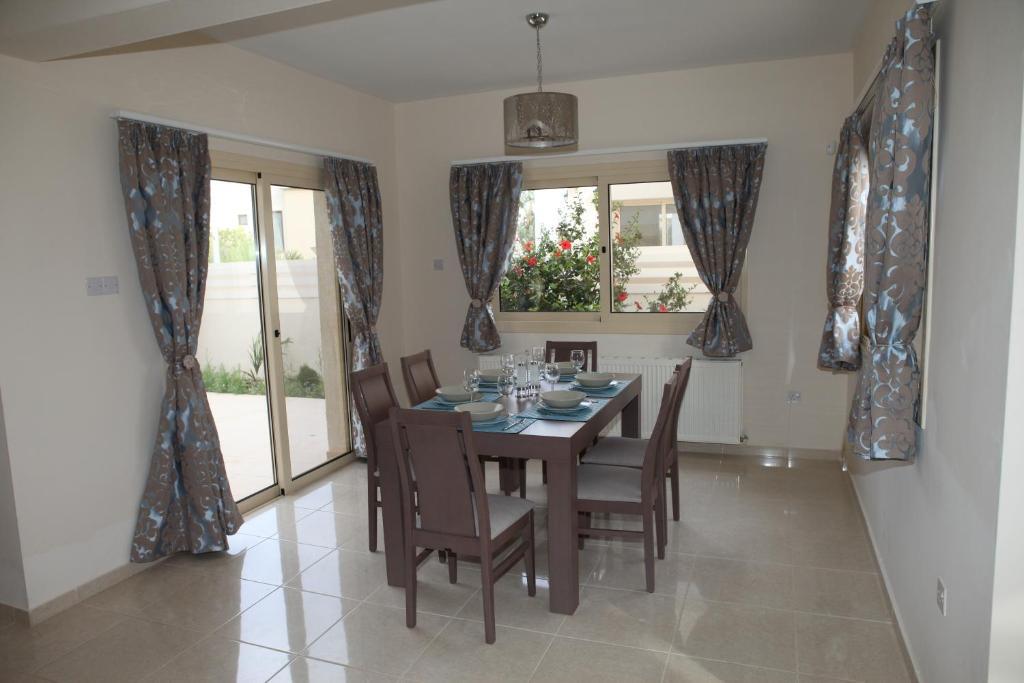 Протарас: Anthorina Villa 20