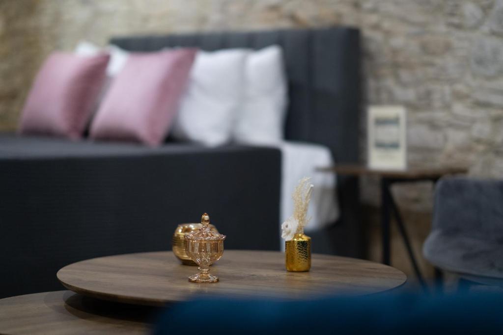 Какопетрия: Eidyllio Luxury Suites Omodos