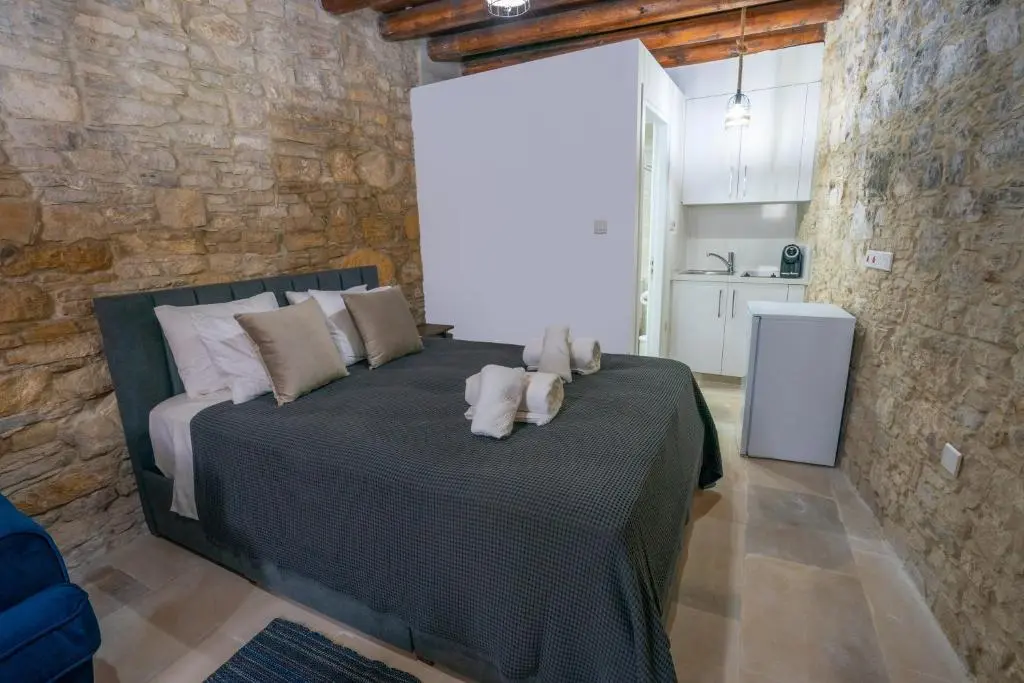 Какопетрия: Eidyllio Luxury Suites Omodos