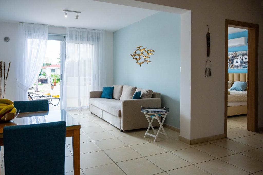 Айя-Напа: Narcissos 'Nissi Beach' apartment C2