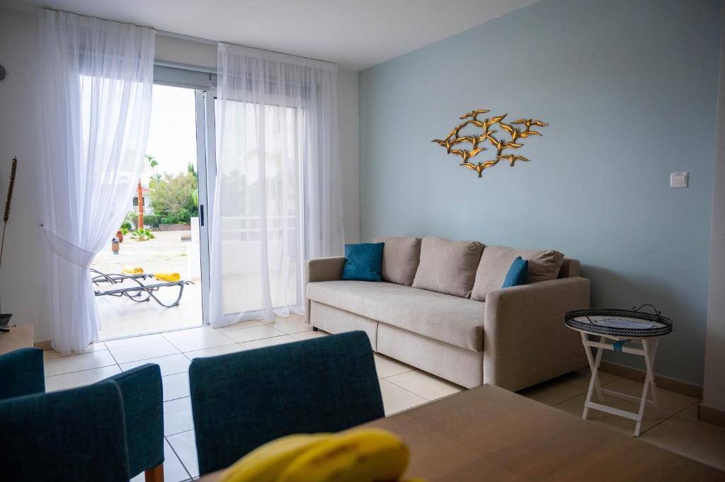 Айя-Напа: Narcissos 'Nissi Beach' apartment C2