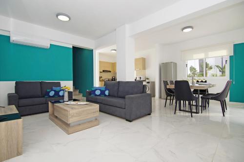 Айя-Напа: Holiday Home 3 Bedrooms 1 Bathroom Ayia Napa