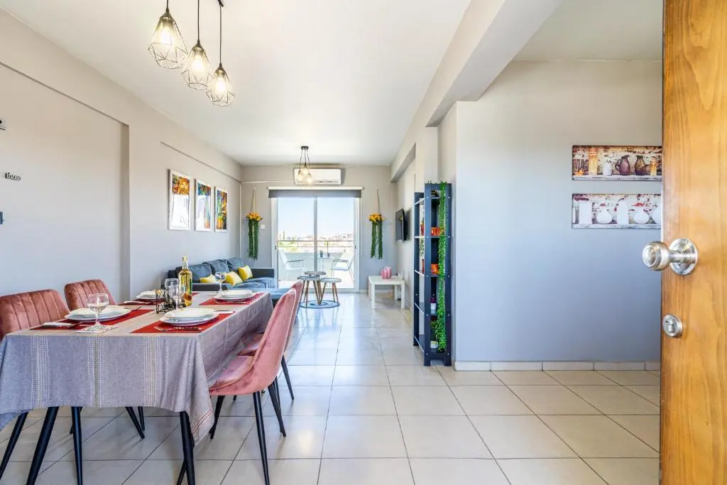 Ларнака: Color Nest 1-Bedroom Apartment in Larnaca