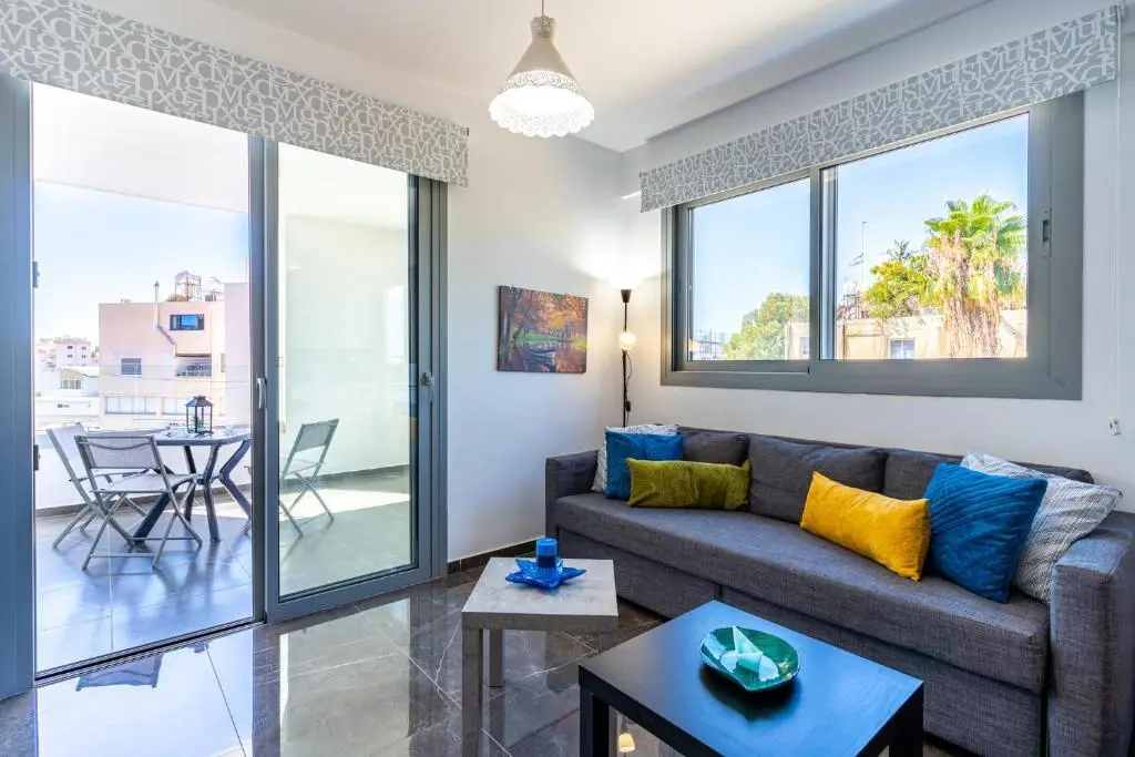 Ларнака: Kmeidos 1-Bedroom Apartment in Larnaca