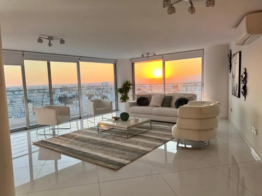 Ларнака: Olympus Penthouse 360 view