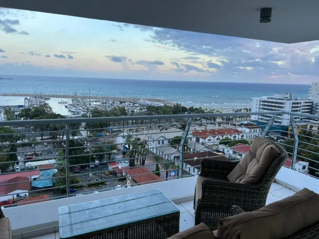 Ларнака: Olympus Penthouse 360 view