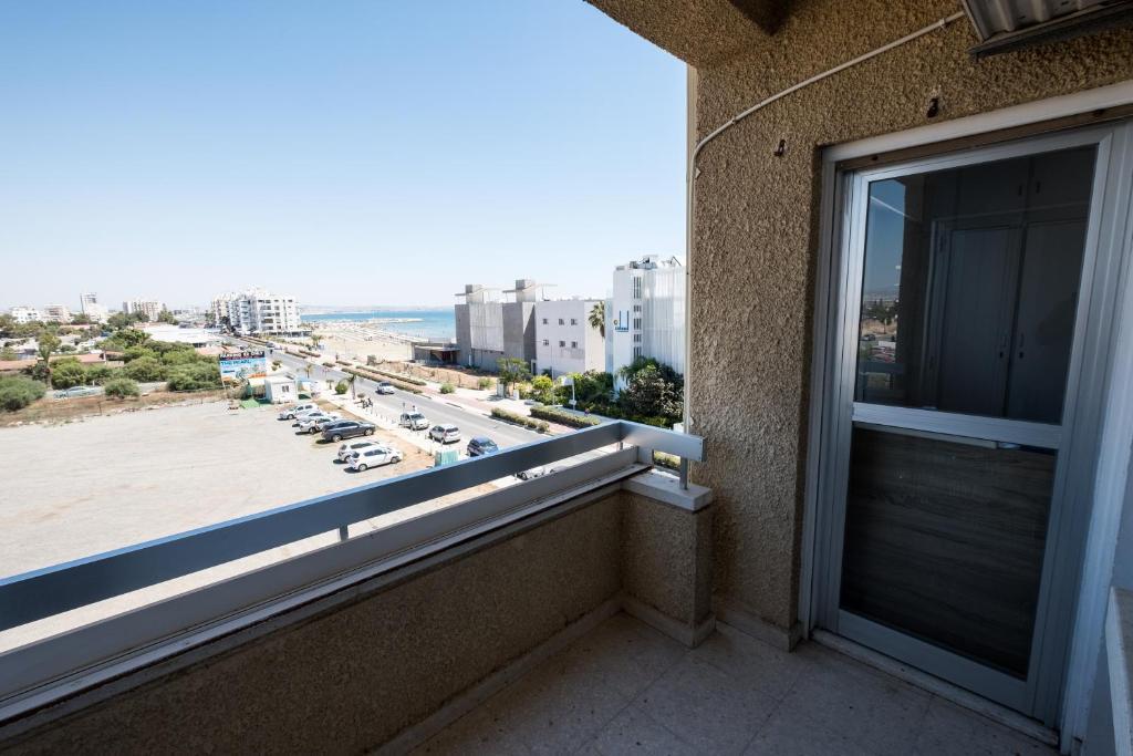 Apollon Beachfront Apartment 302 — фото 1
