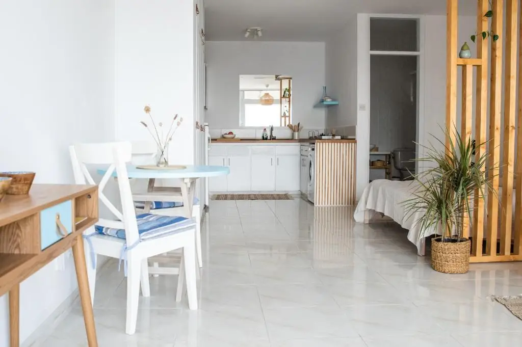 Писсури: Pissouri bay studio