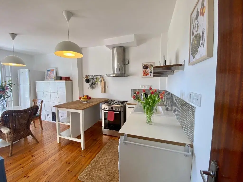 Никосия: Liberty House - Central Two Bedroom Apartments
