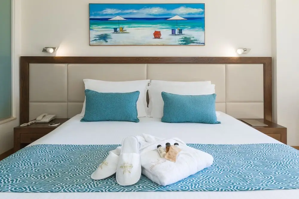 Ларнака: The Golden Bay Beach Hotel