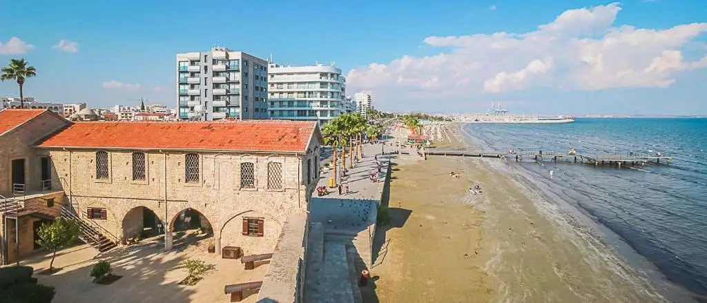 1A BEACH & BUSINESS Apartment in the City CENTER! — фото 1