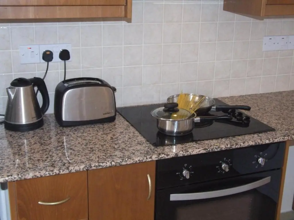 Пейя: Top floor 2 bedroom apartment E101, 3 pools, sea view, FREE WIFI