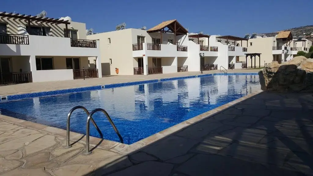 2 bedroom apartment E8 located pool level, sea view, FREE WIFI — фото 1