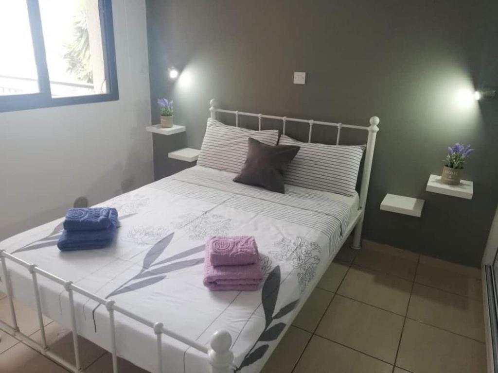 Пафос: Cozy 1 bedroom apartment close to the beach