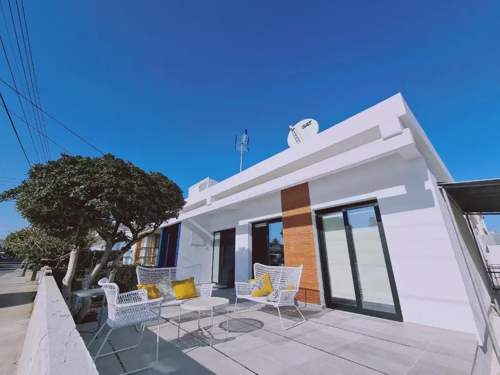 Stay Vintage House in Limassol — фото 1