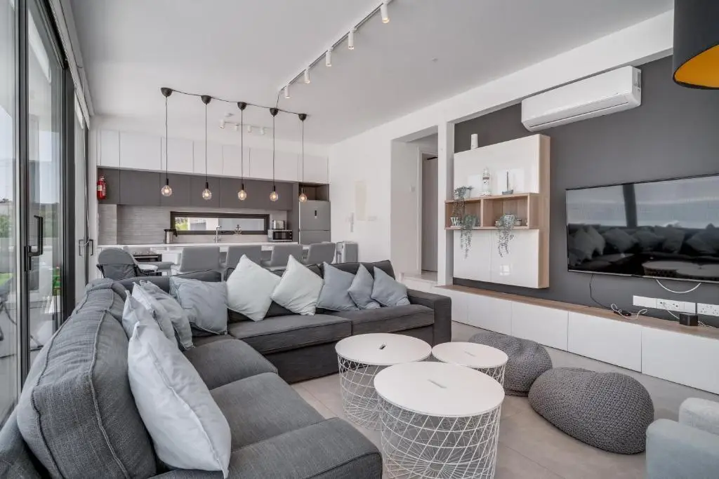 Протарас: SunnyVillas: 3BR New Villa☆Private Pool in Pernera - White Swan