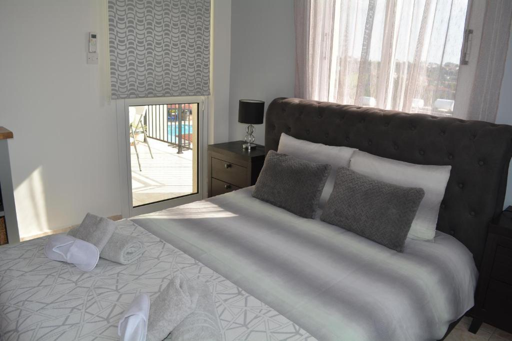 Хлорака: Eden Heights - Chlorakas Paphos - Sea View Luxury 2 Bed Apt By Yiota