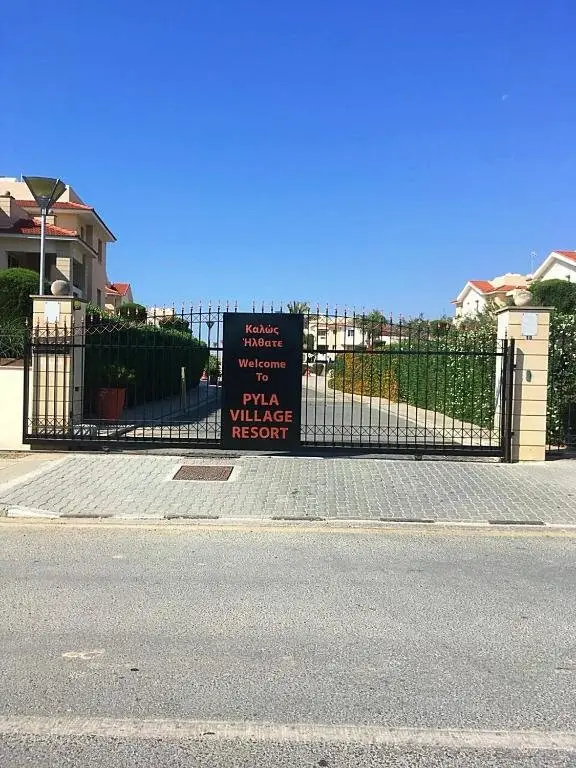 Pyla Village Resort F110 (Apartment near Larnaca) — фото 1