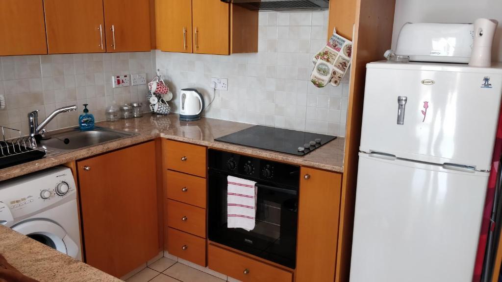 Пейя: Peyia Paradise Apartment B102