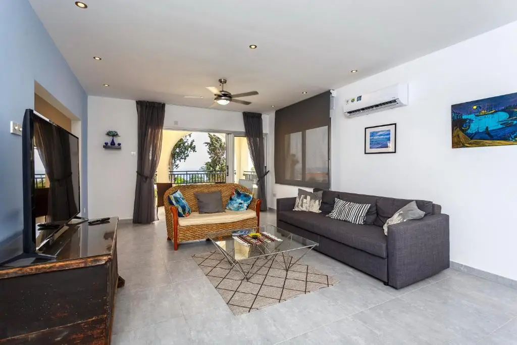 Пейя: Sea Breeze Apartments - 3 Bedroom Apartment