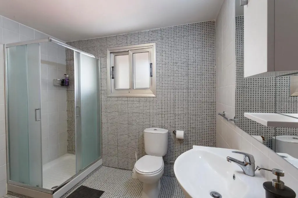 Пейя: Sea Breeze Apartments - 3 Bedroom Apartment