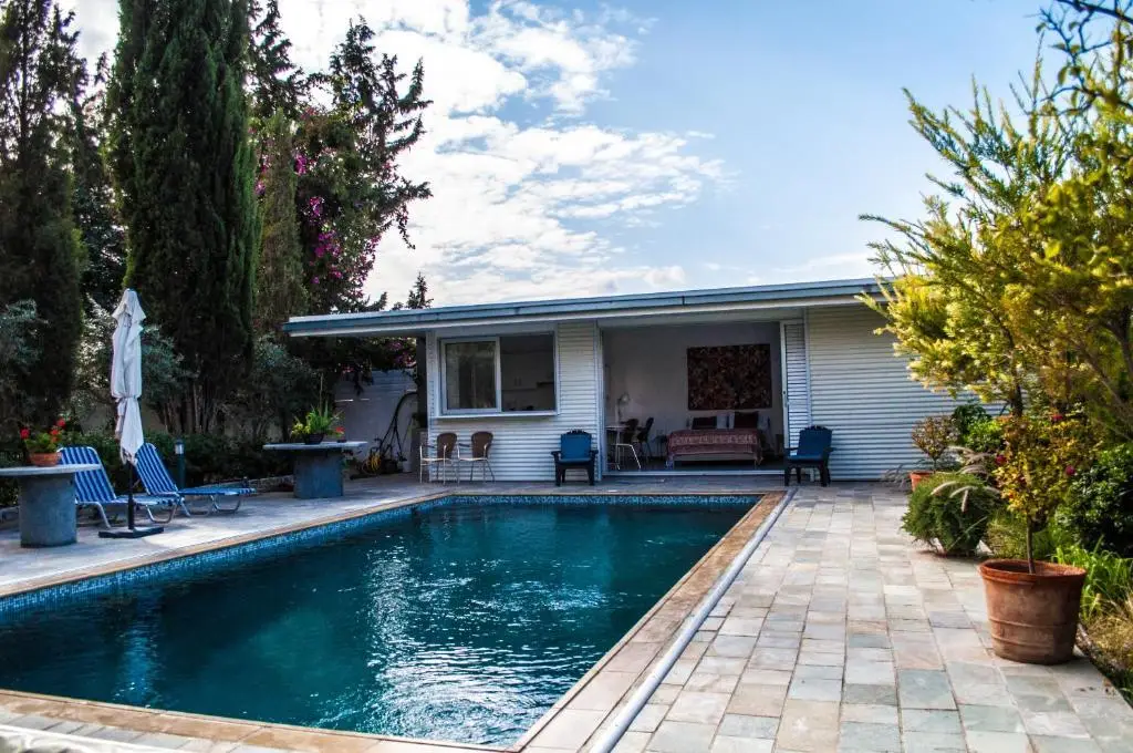 Агиа-Варвара: Idyllic studio with private pool