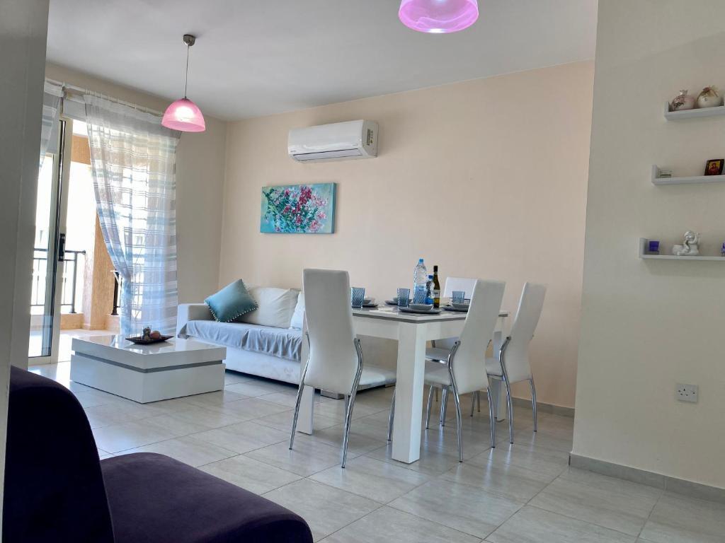 Пафос: Royal Seacrest A203 Sea View Apartment