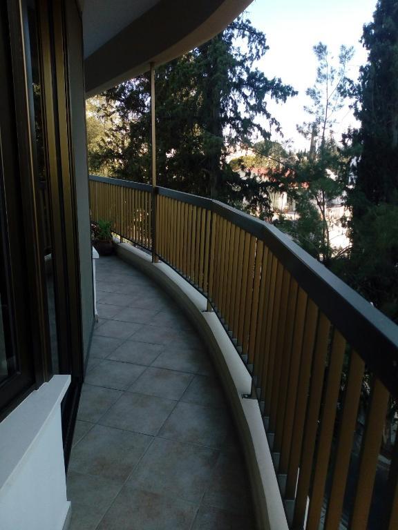 Никосия: 3 Bedroom Apartment