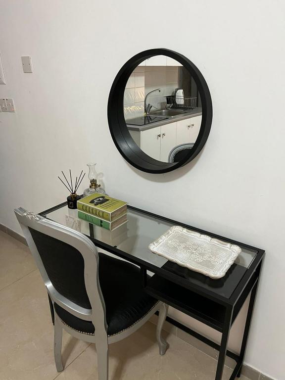 Никосия: HESTIA: Downtown Nicosia studio with 1 double bed