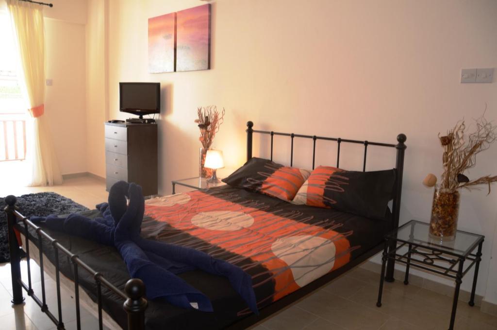 Пейя: Studio with shower room E5, full kitchen, poolside, FREE WIFI