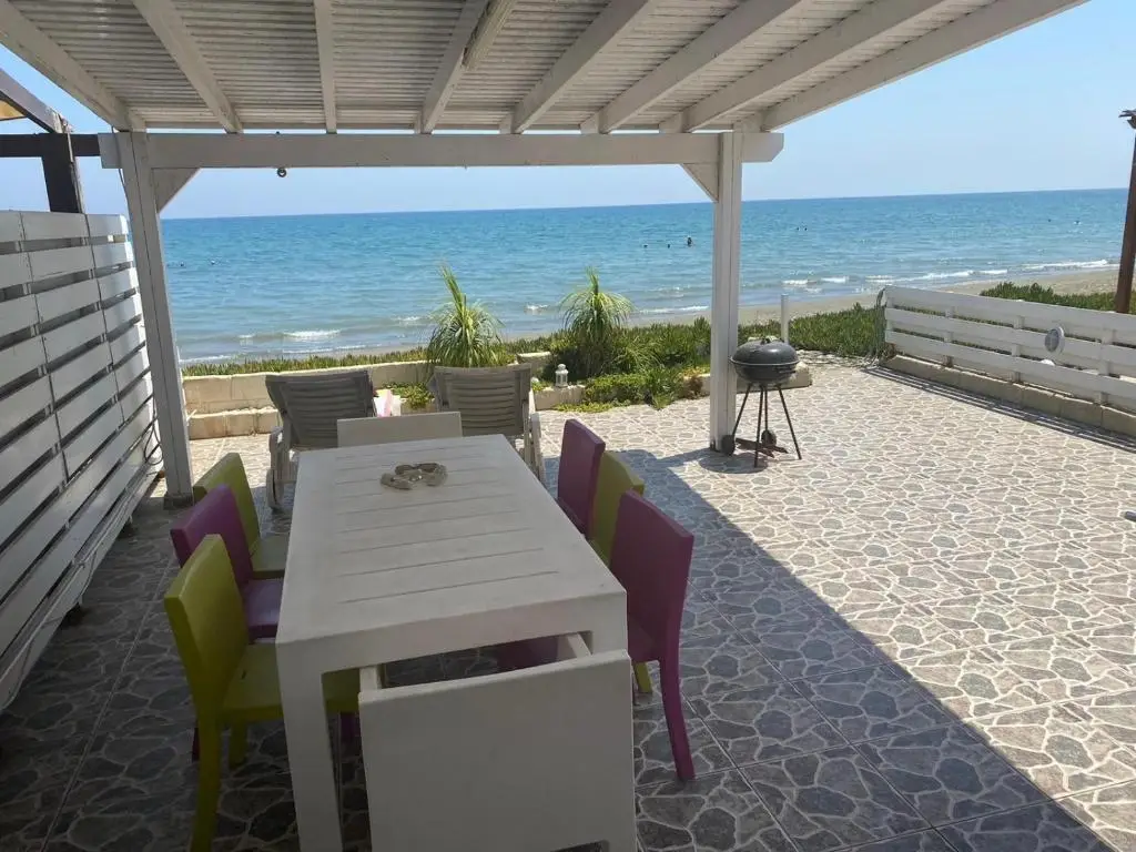 Seafront Beach House — фото 1
