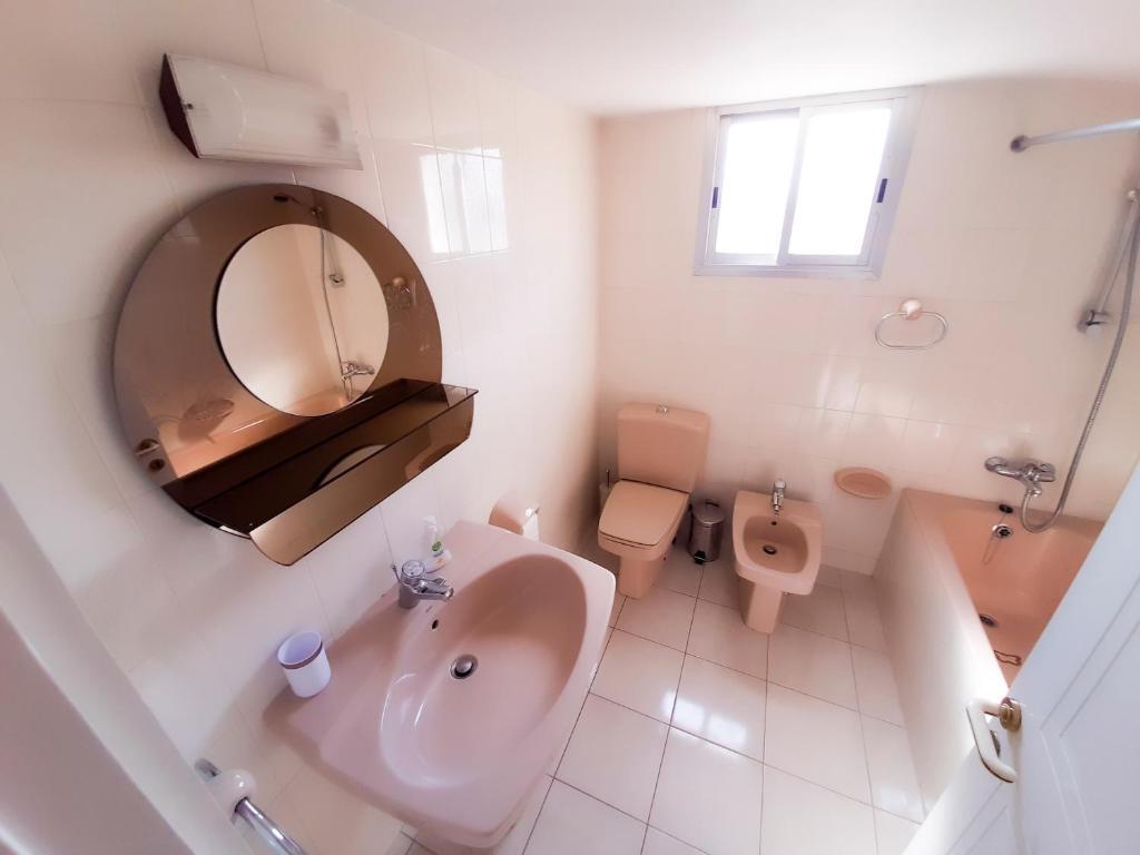 Агиос Тихонас: Samson Sea Breeze, 3bed sleeps 6, free WiFi
