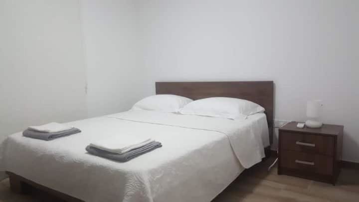 Айя-Напа: EPISTIMI 3 Bedroom Holiday House
